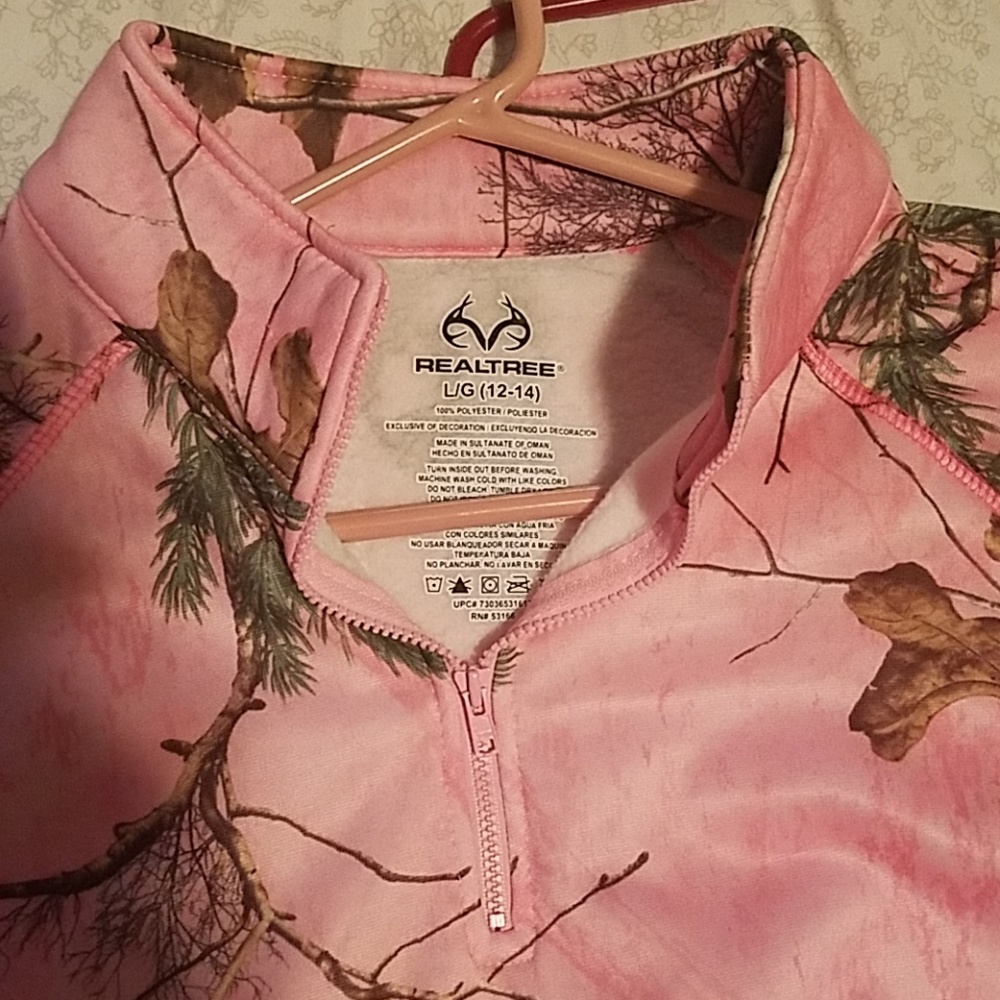 Woman's camo